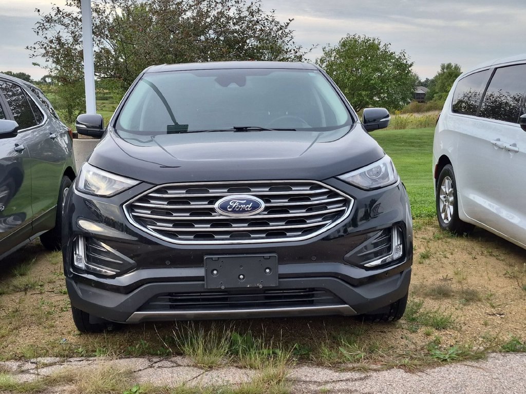 Certified 2024 Ford Edge Titanium AWD/4WD image 6