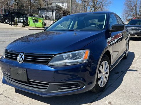 Used 2013 Volkswagen Jetta Sedan FWD image 1