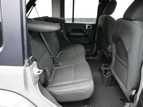 Used 2021 Jeep Wrangler Unlimited Sahara w/ Safety Group image 28