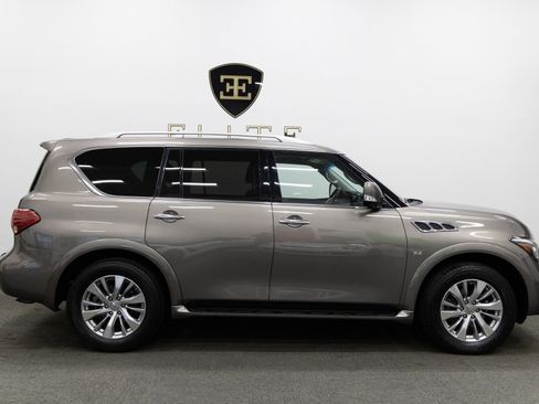 Used 2017 INFINITI QX80 4WD w/ Driver Assistance Package image 11