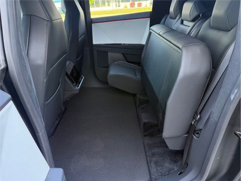 Used 2024 Tesla Cybertruck Cyberbeast AWD/4WD image 30