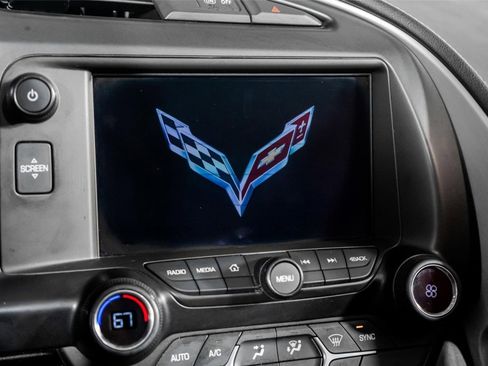 Used 2014 Chevrolet Corvette Stingray Coupe RWD image 35