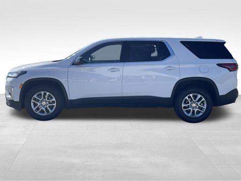 Used 2022 Chevrolet Traverse LS w/ LPO, Floor Liner Package image 7