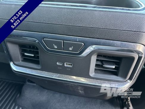 Used 2025 Chevrolet Silverado 2500 High Country w/ Midnight Edition AWD/4WD image 17