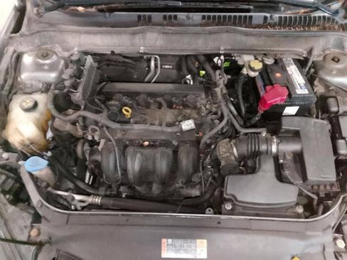 Used 2014 Ford Fusion S FWD image 44