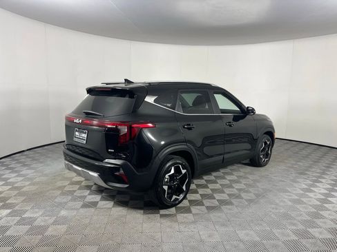 Used 2025 Kia Seltos EX AWD/4WD image 8