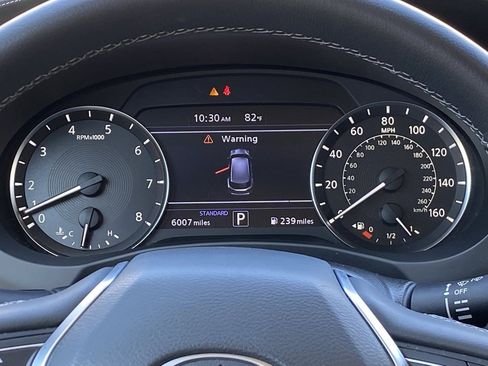 Certified 2025 INFINITI QX50 Luxe AWD/4WD image 31
