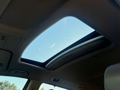 Used 2012 Honda Odyssey EX-L image 14