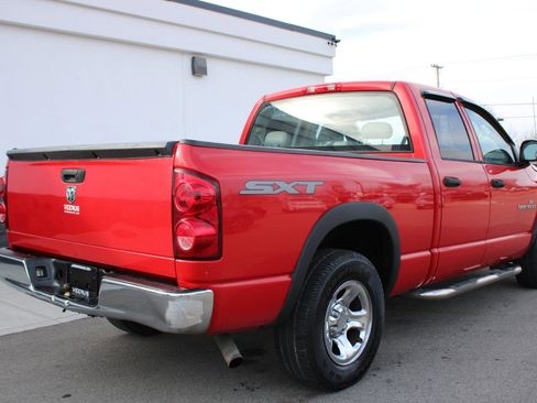 Used 2007 Dodge Ram 1500 Truck ST image 5