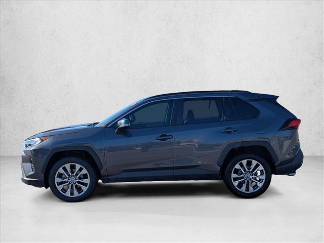 Used 2021 Toyota RAV4 XLE Premium FWD image 8