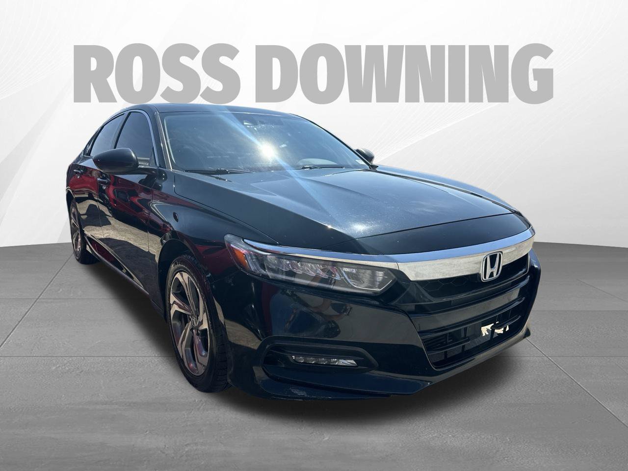 Used 2018 Honda Accord EX image 3