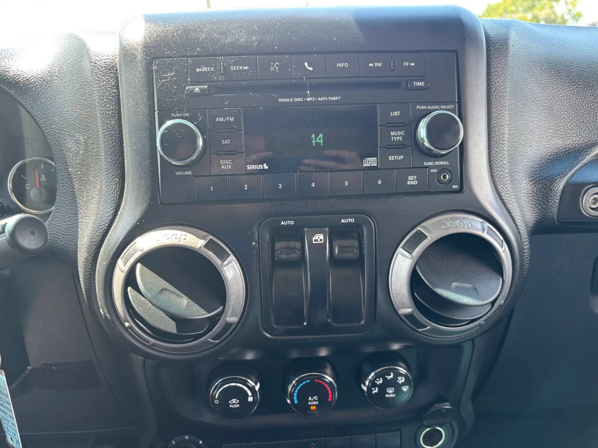 Used 2015 Jeep Wrangler Sport AWD/4WD image 20