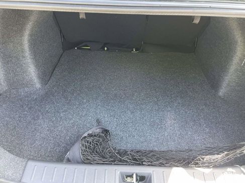 Used 2025 Nissan Versa S w/ S Plus Package image 9