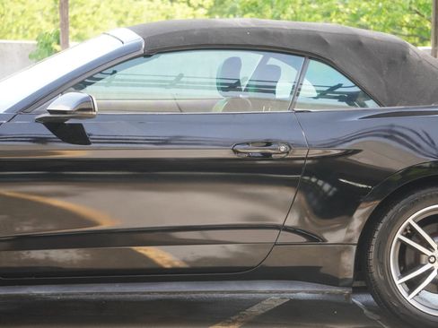 Used 2015 Ford Mustang Premium RWD image 34
