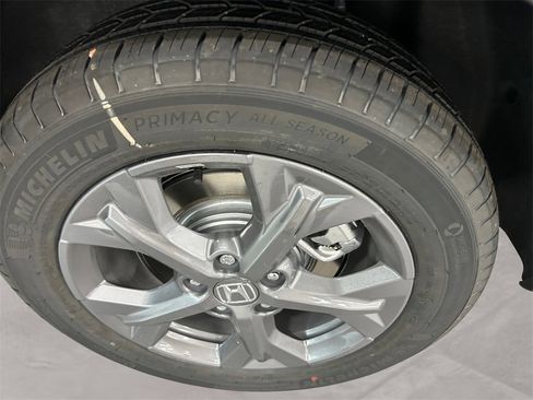 New 2026 Honda HR-V LX image 14