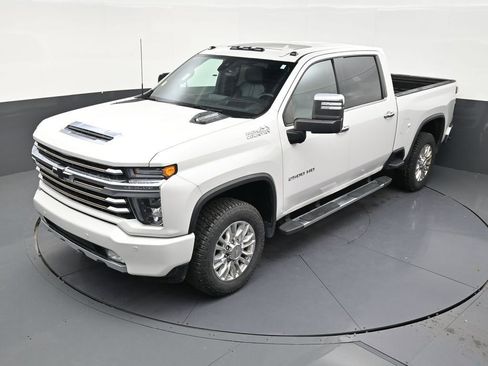 Used 2020 Chevrolet Silverado 2500 High Country w/ Z71 Off-Road Package AWD/4WD image 12