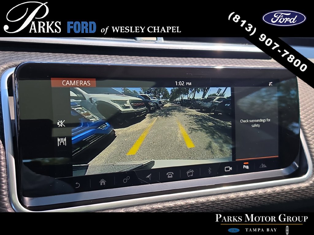 Used 2020 Land Rover Range Rover Velar S AWD/4WD image 25