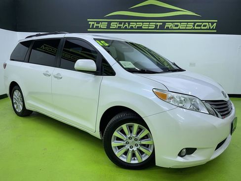 Used 2015 Toyota Sienna AWD image 1