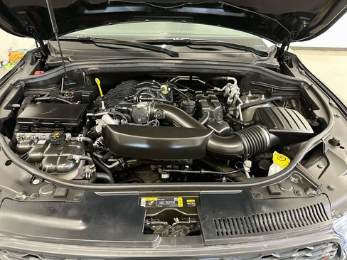 Used 2025 Dodge Durango GT AWD/4WD image 36