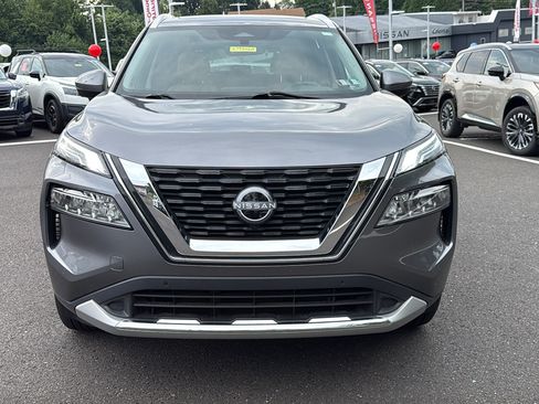 Certified 2023 Nissan Rogue Platinum AWD/4WD image 2