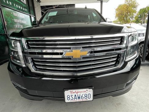 Used 2020 Chevrolet Suburban Premier image 12