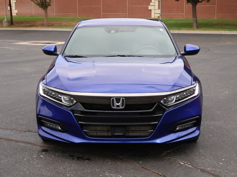 Used 2019 Honda Accord Sport image 23