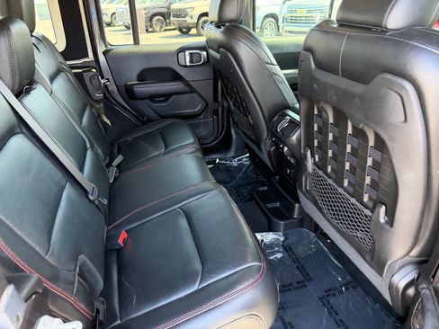 Used 2019 Jeep Wrangler Unlimited Rubicon AWD/4WD image 21