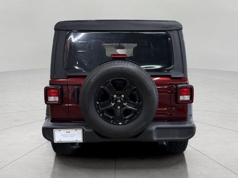 Used 2021 Jeep Wrangler Unlimited Sport AWD/4WD image 8