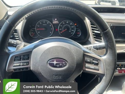 Used 2014 Subaru Outback 2.5i Premium AWD/4WD image 9