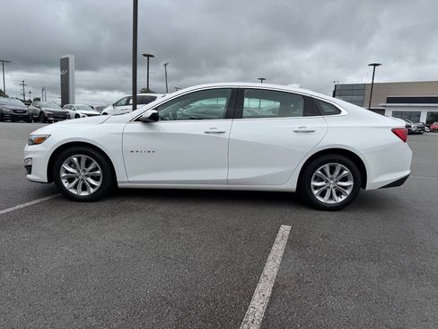 Used 2025 Chevrolet Malibu LT FWD image 4