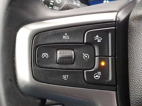 Used 2023 Chevrolet Silverado 1500 LT image 19