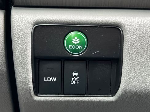 Used 2015 Honda Accord EX-L image 29