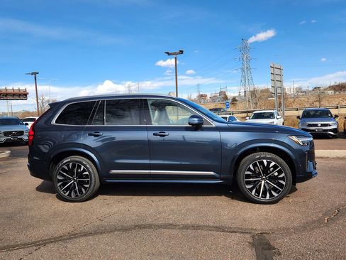 New 2026 Volvo XC90 T8 Plus w/ Protection Package Premier image 23
