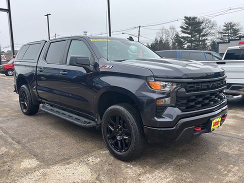 Used 2022 Chevrolet Silverado 1500 Custom Trail Boss image 4