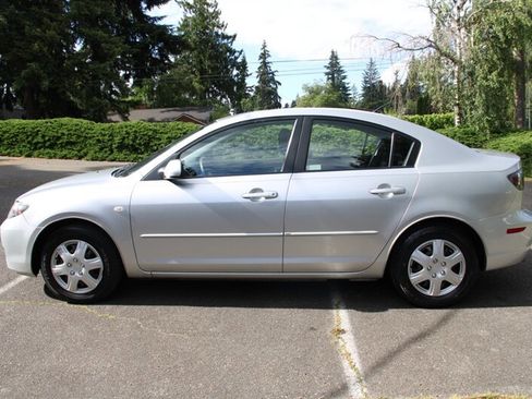 Used 2008 MAZDA MAZDA3 i Sport FWD image 12