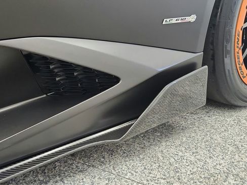 Used 2015 Lamborghini Huracan LP 610-4 AWD/4WD image 16