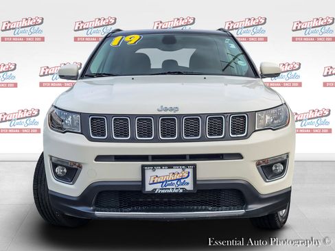 Used 2019 Jeep Compass Limited AWD/4WD image 3