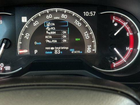 Used 2025 Toyota RAV4 XLE FWD image 25
