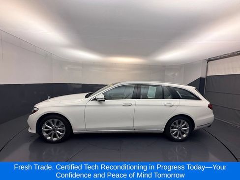 Used 2019 Mercedes-Benz E 450 4MATIC Wagon image 2