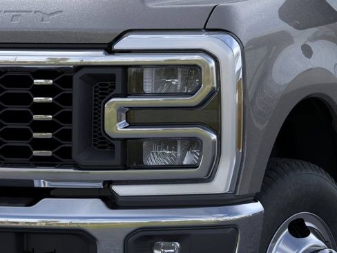New 2026 Ford F350 Lariat w/ Lariat Ultimate Package AWD/4WD image 48
