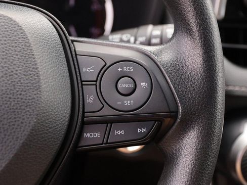 Used 2024 Toyota RAV4 XLE FWD image 12