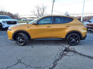 Used 2024 Dodge Hornet R/T w/ R/T Blacktop Package video 2