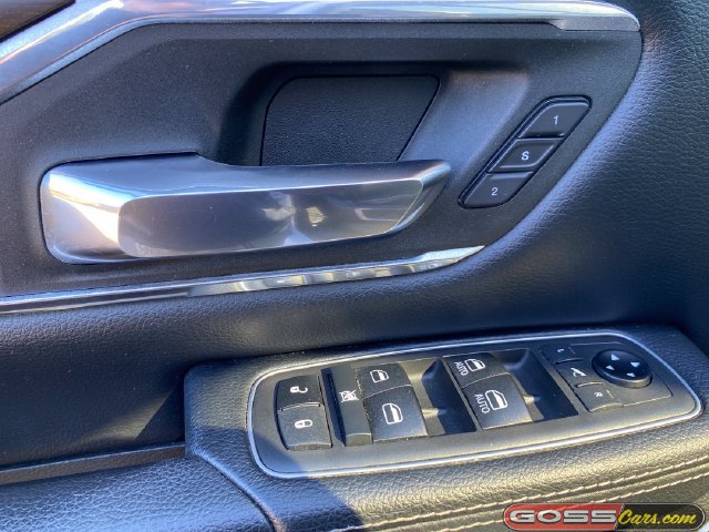 Used 2021 RAM 1500 Laramie AWD/4WD image 26