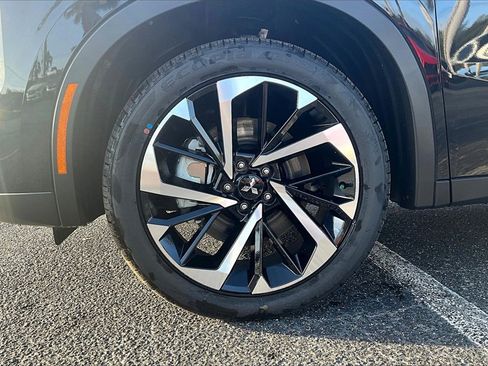 New 2025 Mitsubishi Outlander SE image 12