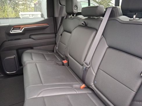 Used 2022 GMC Sierra 1500 Denali w/ Denali Reserve Package image 12