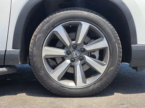 Used 2024 Honda Pilot Elite image 9