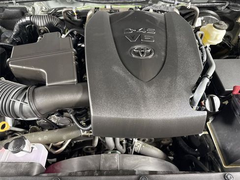 Certified 2022 Toyota Tacoma SR5 w/ Trail Edition image 38