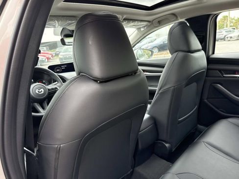 New 2026 MAZDA MAZDA3 2.5 S Sedan w/ Preferred Pkg FWD image 15