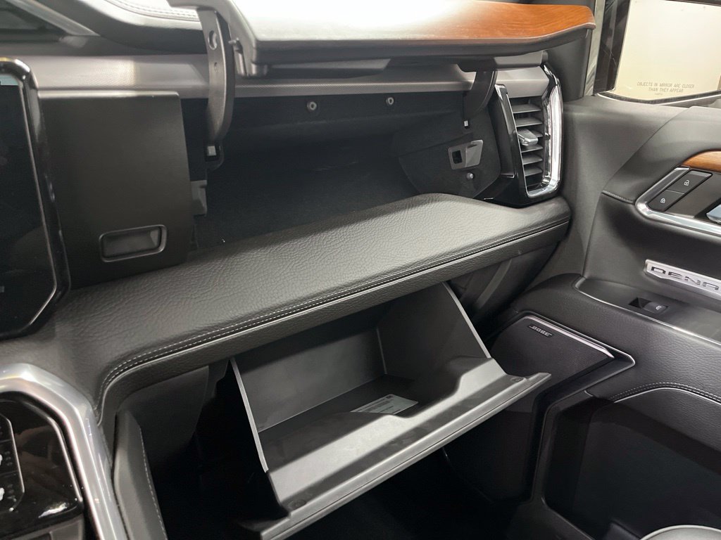 Used 2022 GMC Sierra 1500 Denali AWD/4WD image 28