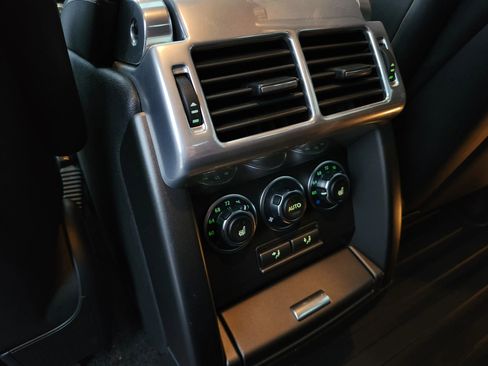Used 2011 Land Rover Range Rover Supercharged image 21